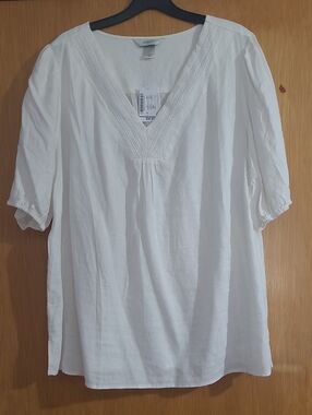 CJ Banks White V-Neck Pintuck Peasant Blouse